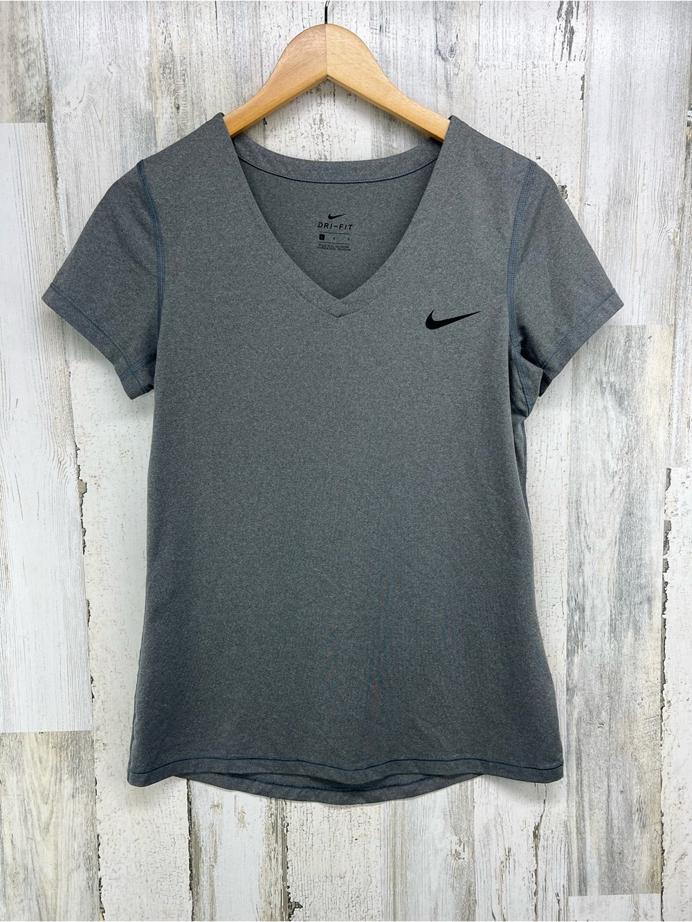 Nike Dri Fit V Neck Slim Fit Gray Tee Womens Large